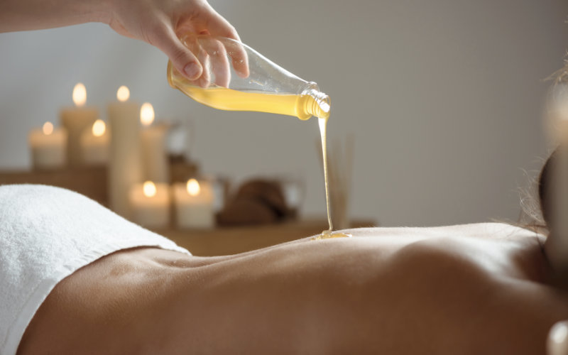 Oil massage in Doha Qatar 